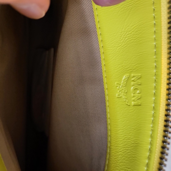 (Sold)Authentic MCM transparent tote bag - Picture 5 of 9